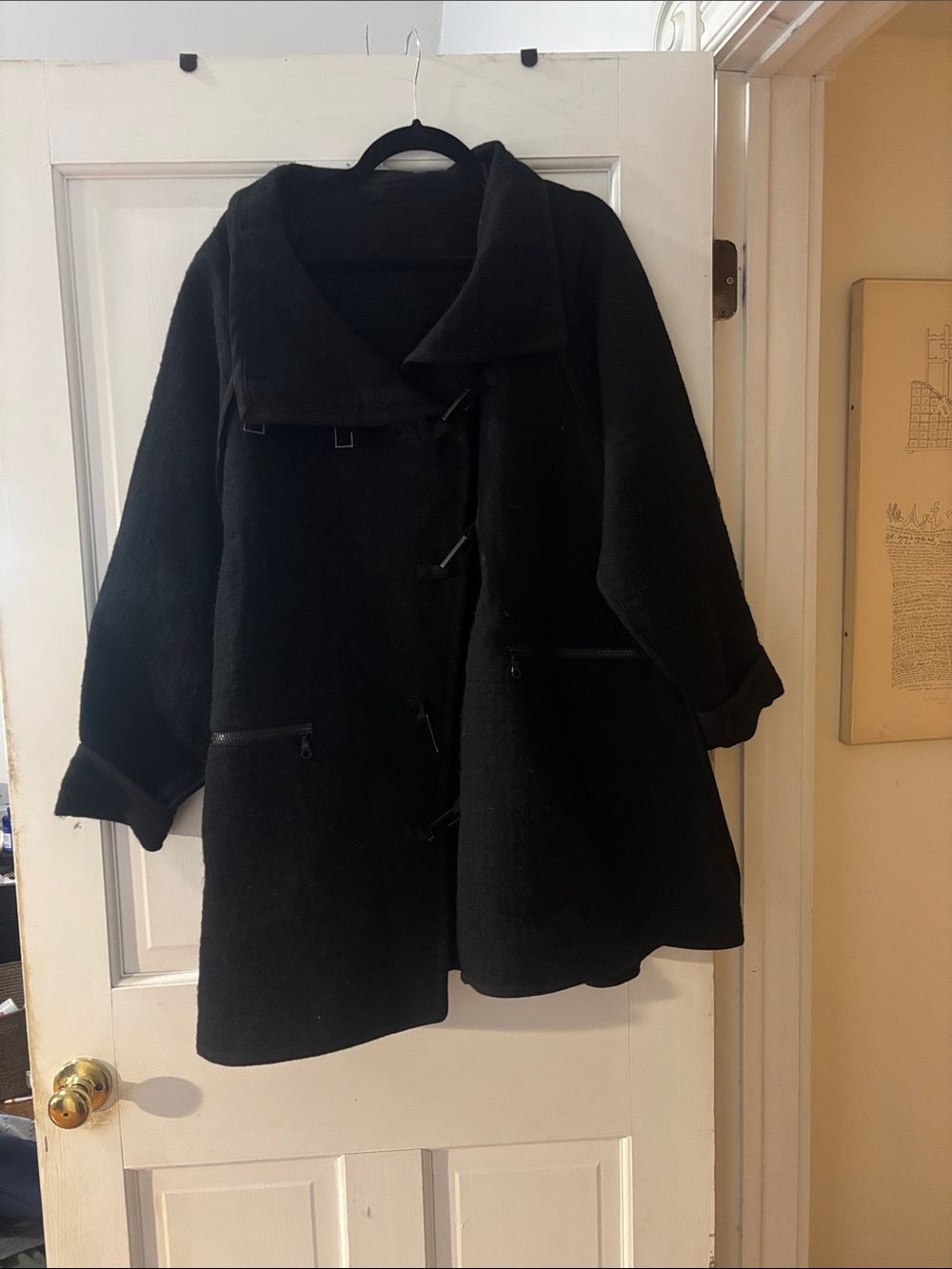 Black Women's Wool car Coat with Toggle Closures